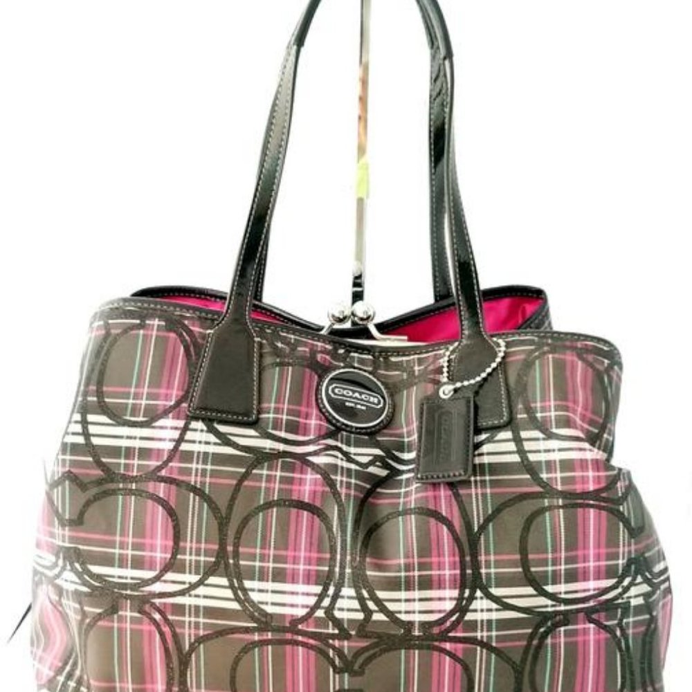 Coach Berry Plaid Signature C Kisslock handbag